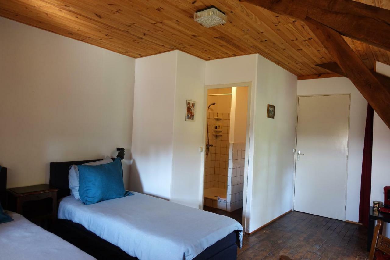 Bed and Breakfast Domaine Les Teuillères Lacam-dʼOurcet Esterno foto